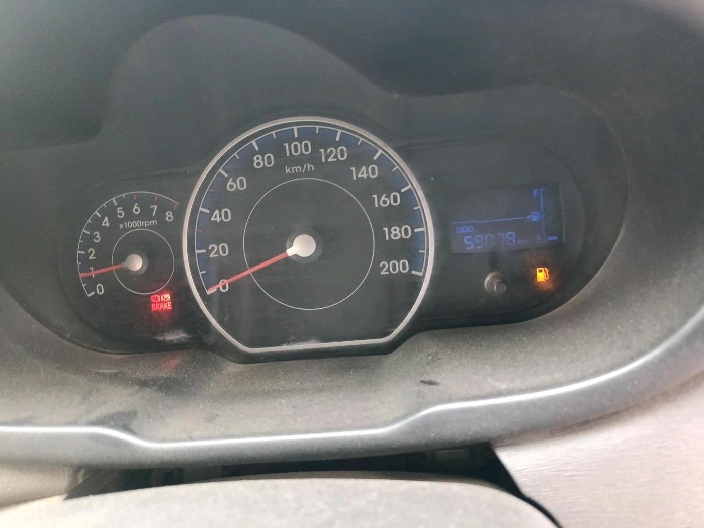 2013 Hyundai i10 MAGNA 1.1, Petrol, Manual, 59,078 km, interior