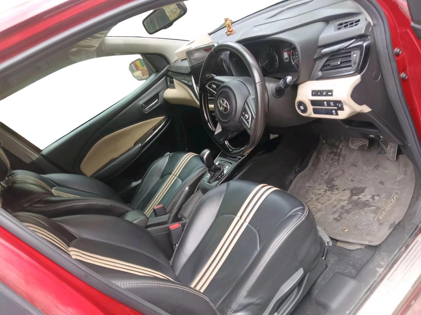 2022 Toyota Glanza V AMT, Petrol, Automatic, 13,714 km, interior