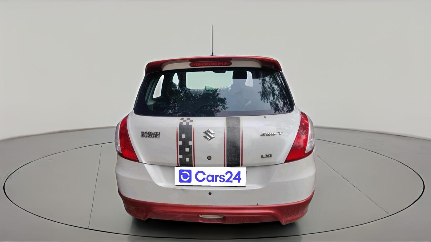 2016 Maruti Swift LXI (O), CNG, Manual, 57,682 km, exterior
