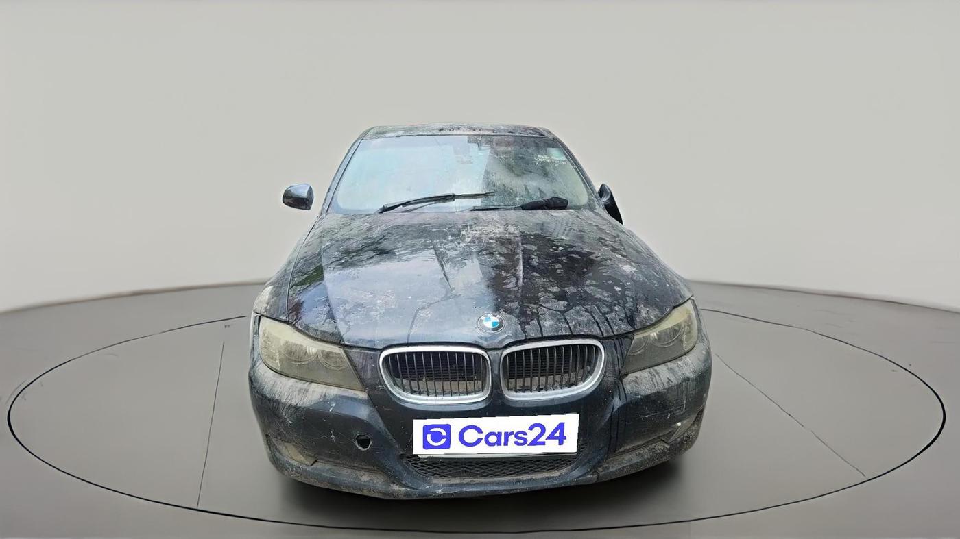 2011 BMW 3 Series 320i, Petrol, Automatic, 2,00,000 km, exterior
