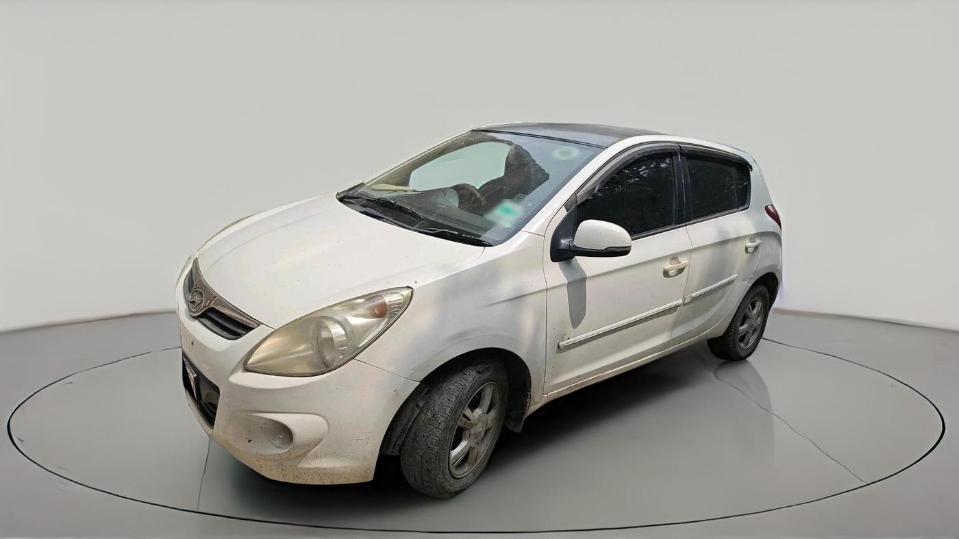 2011 Hyundai i20 SPORTZ 1.2, CNG, Manual, 1,60,727 km, exterior