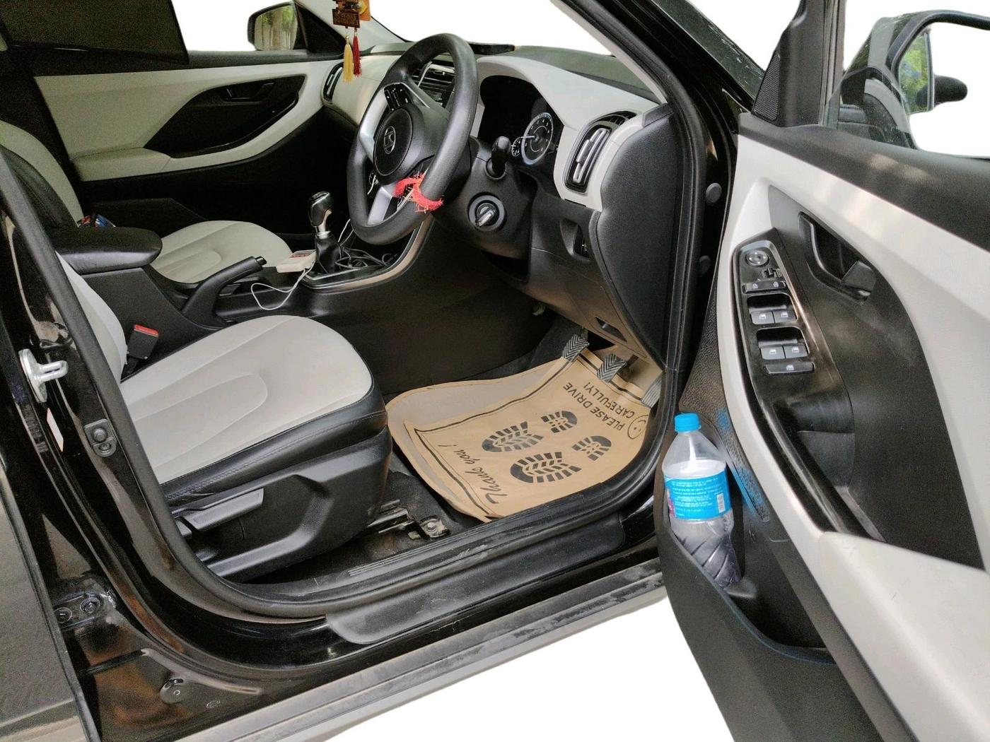 2022 Hyundai Creta EX 1.5 PETROL, Petrol, Manual, 3,844 km, interior