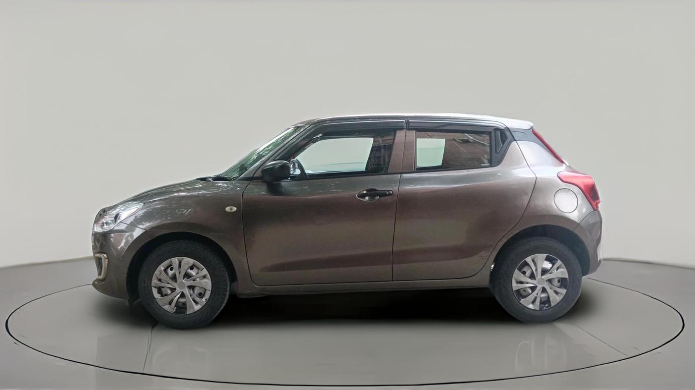 2022 Maruti Swift LXI, Petrol, Manual, 26,881 km, exterior