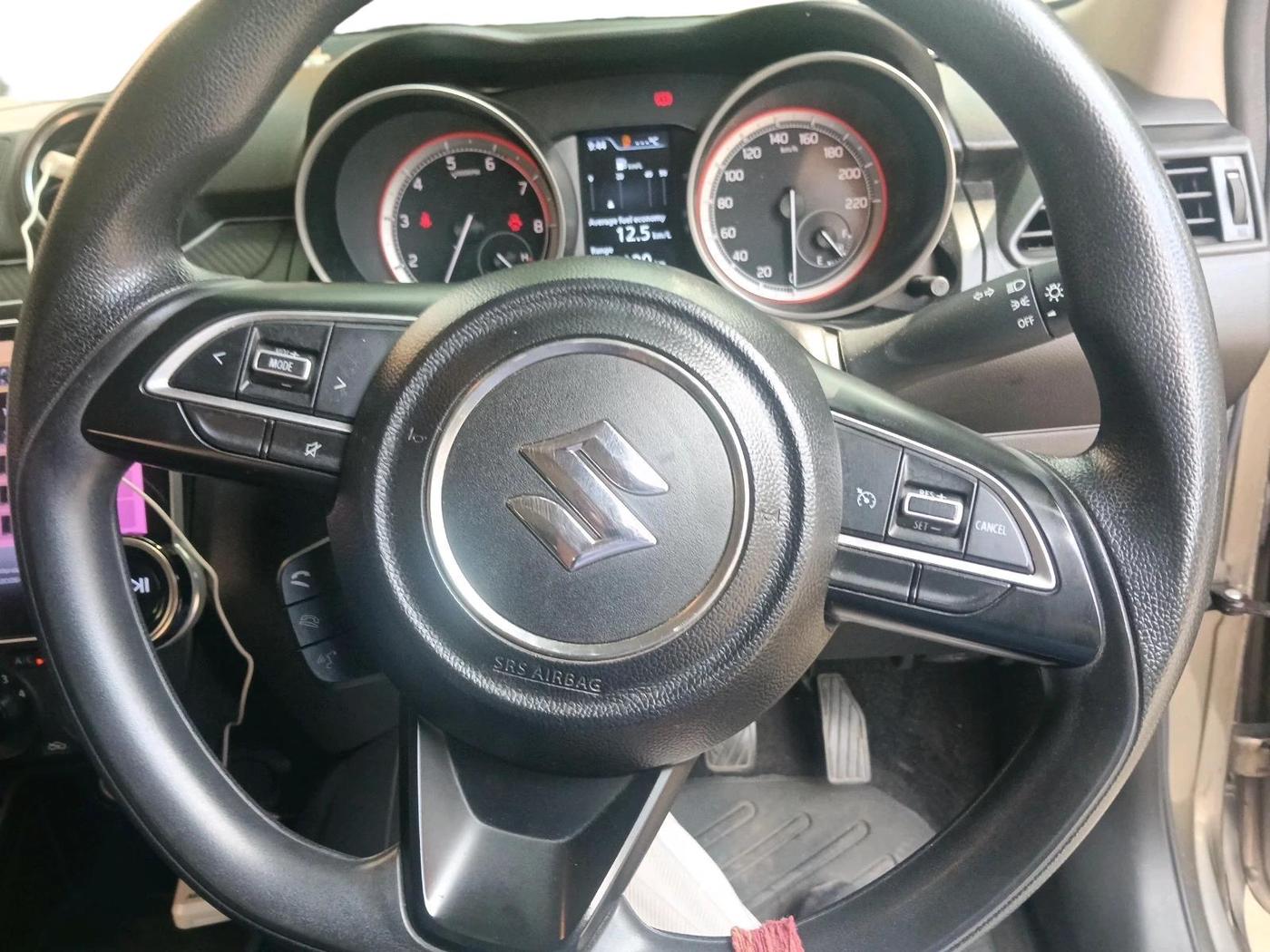 2022 Maruti Swift LXI, Petrol, Manual, 26,881 km, interior