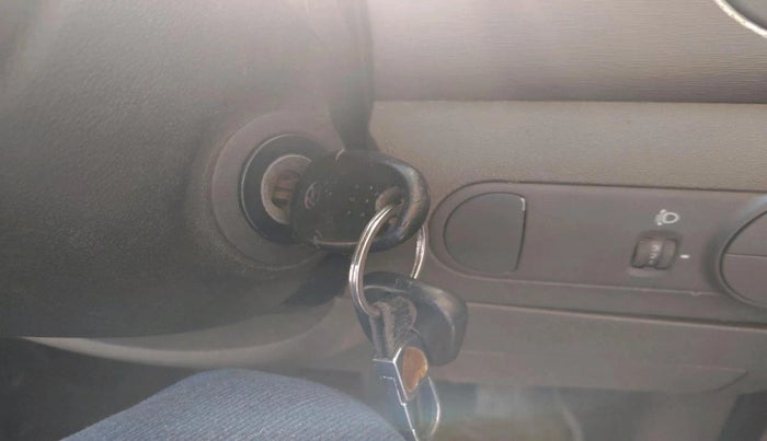 2013 Hyundai Grand i10 MAGNA 1.2 KAPPA VTVT, Petrol, Manual, 1,02,523 km, interior