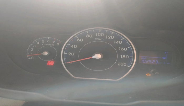 2013 Hyundai Grand i10 MAGNA 1.2 KAPPA VTVT, Petrol, Manual, 1,02,523 km, interior