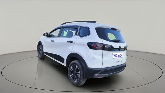 2025 Renault TRIBER Emotion, Petrol, Manual, 10,055 km, exterior