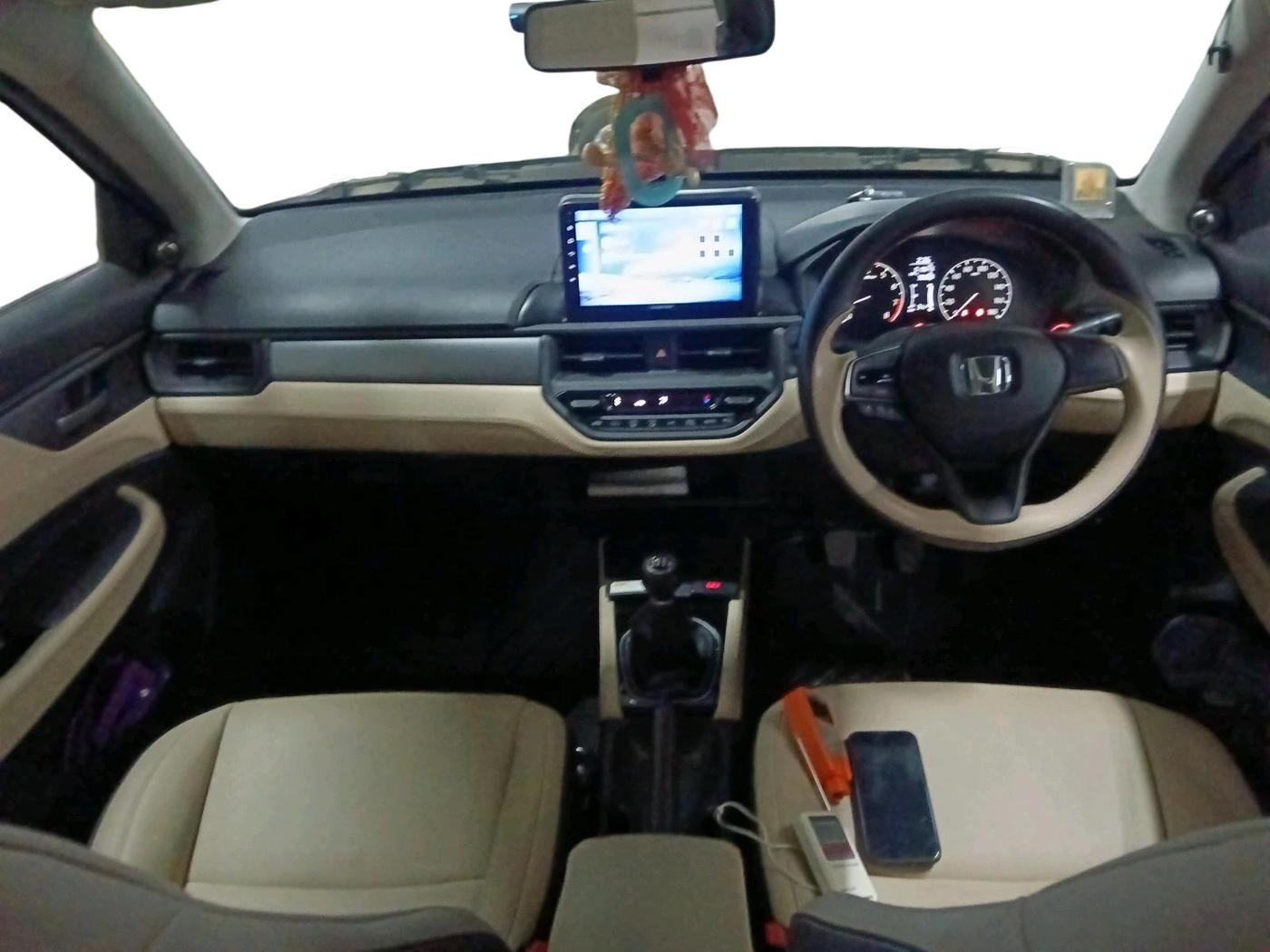 2024 Honda ELEVATE SV MT, Petrol, Manual, 10,543 km, interior