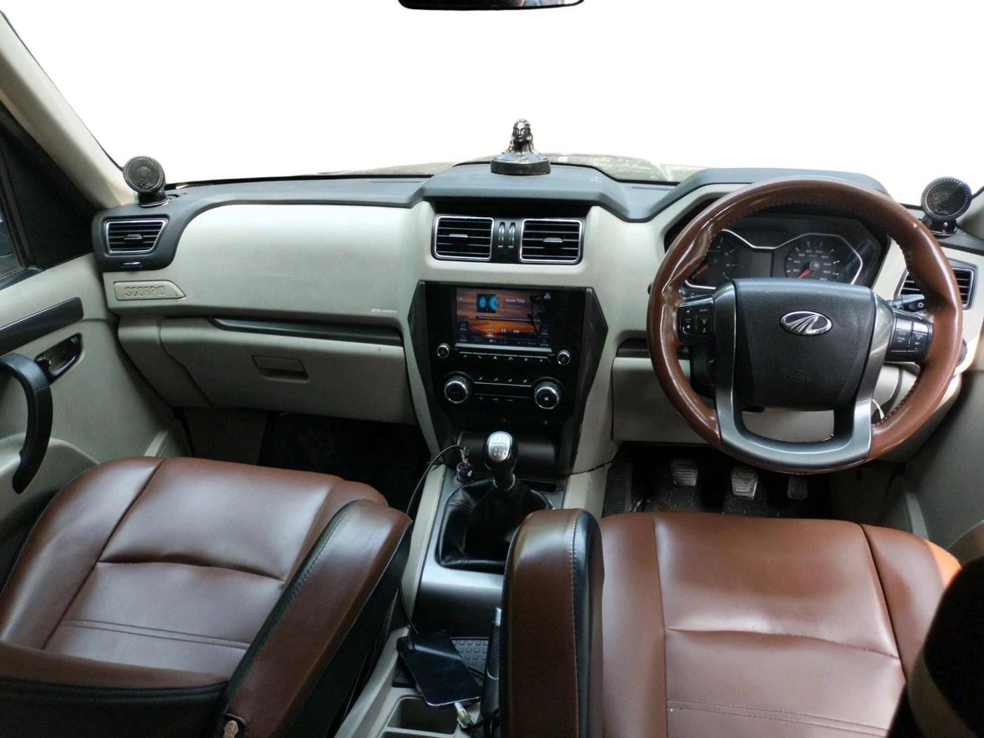 2019 Mahindra Scorpio S9, Diesel, Manual, 75,476 km, interior