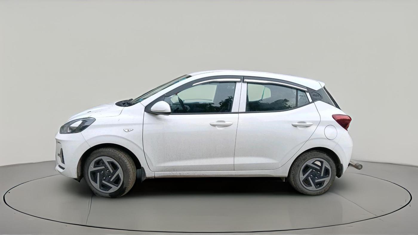 2024 Hyundai GRAND I10 NIOS MAGNA CORPORATE EDITION 1.2 KAPPA VTVT, Petrol, Manual, 4,588 km, exterior