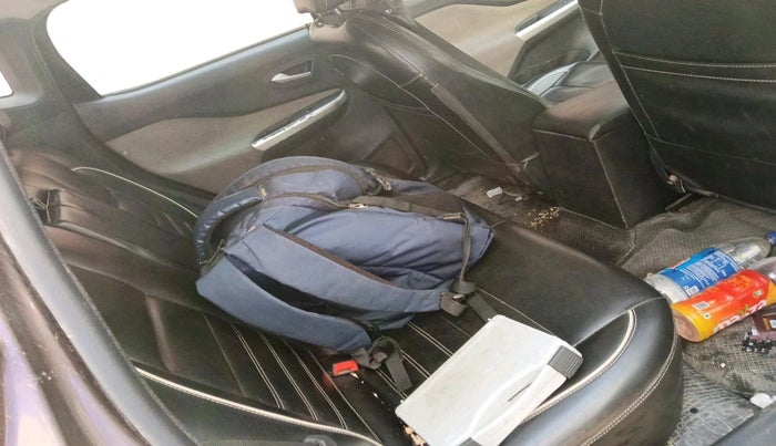 2021 Nissan MAGNITE XV MT, Petrol, Manual, 1,31,935 km, interior