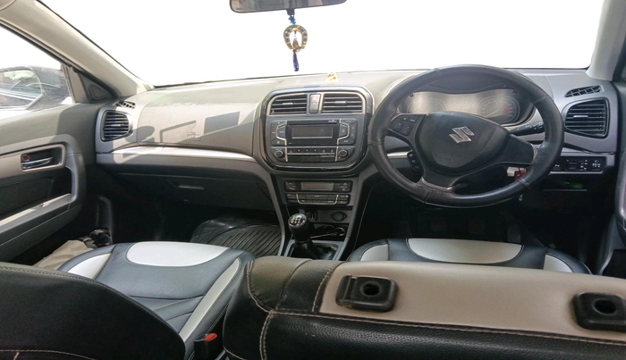 2016 Maruti Vitara Brezza ZDI, Diesel, Manual, 38,747 km, interior