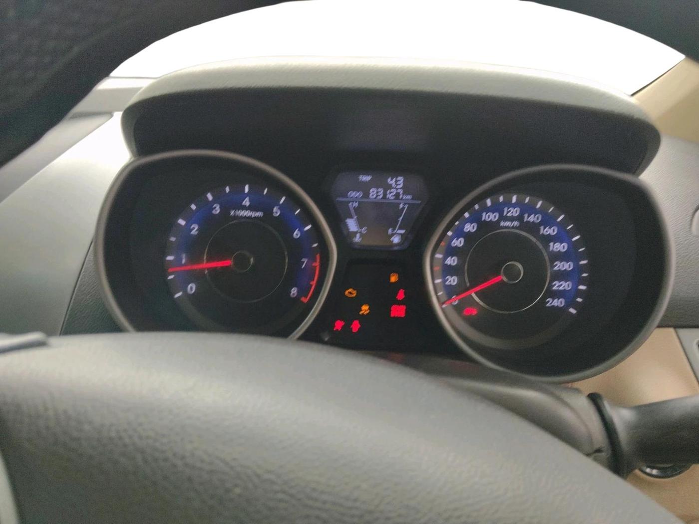 2014 Hyundai New Elantra 1.8 SX MT VTVT, Petrol, Manual, 83,127 km, interior