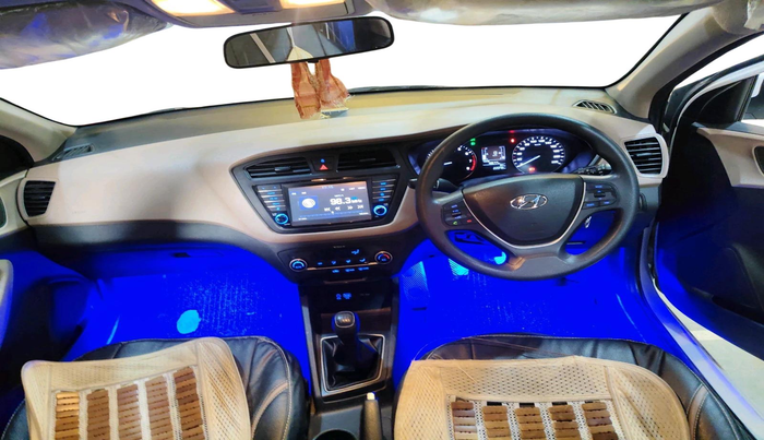 2017 Hyundai Elite i20 ASTA 1.2, Petrol, Manual, 22,048 km, interior
