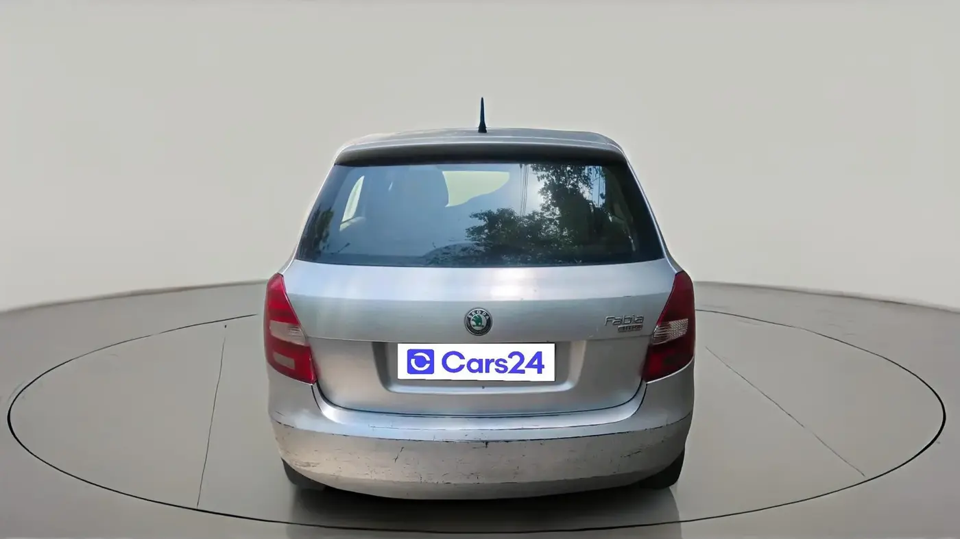 2011 Skoda Fabia ELEGANCE 1.2 MPI, Petrol, Manual, 96,043 km, exterior