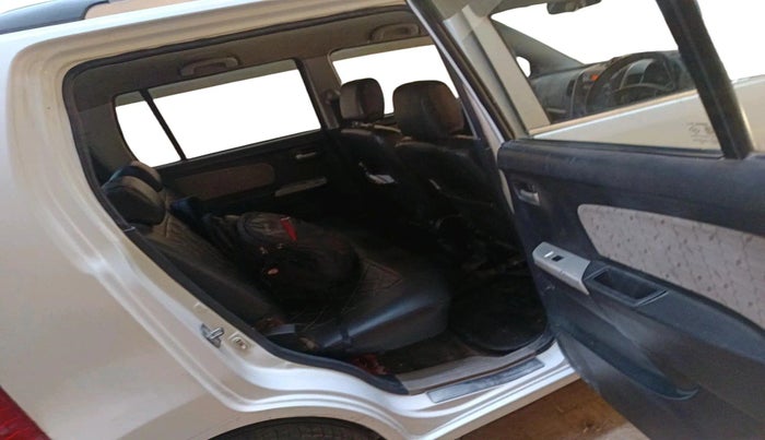 2016 Maruti Wagon R 1.0 VXI AMT, CNG, Automatic, 78,722 km, interior