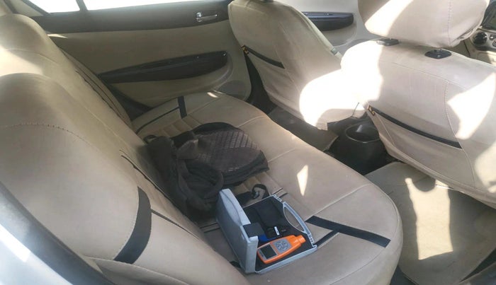 2012 Hyundai i20 MAGNA 1.2, Petrol, Manual, 88,889 km, interior