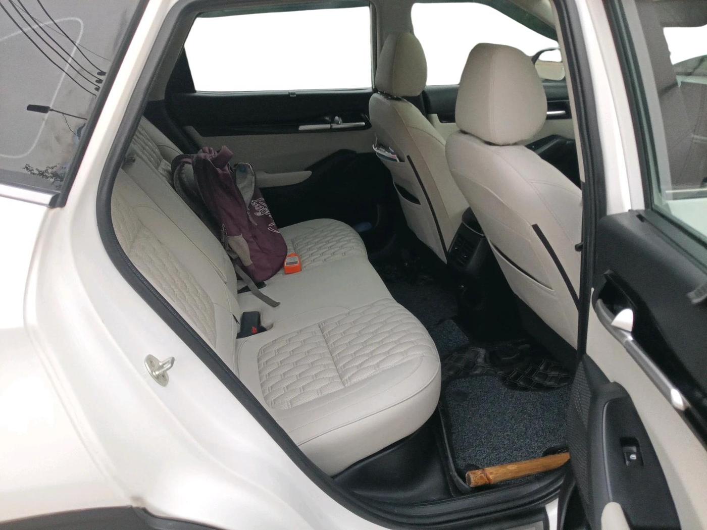 2022 KIA SELTOS HTX PETROL 1.5, Petrol, Manual, 61,983 km, interior