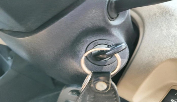 2016 Toyota Etios Liva VX, Petrol, Manual, 19,804 km, interior