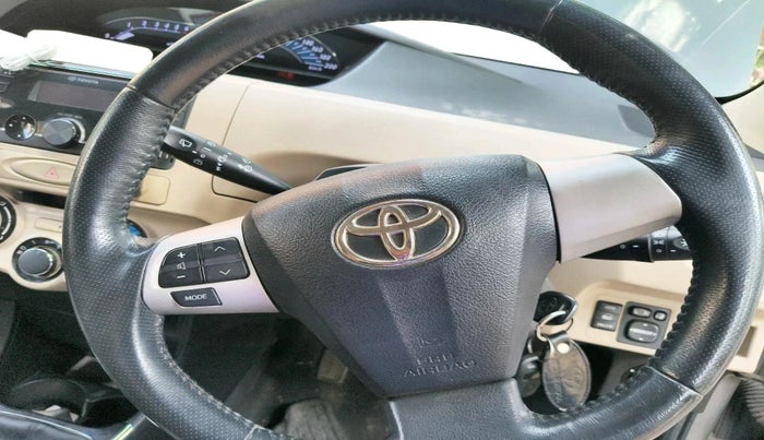 2016 Toyota Etios Liva VX, Petrol, Manual, 19,804 km, interior