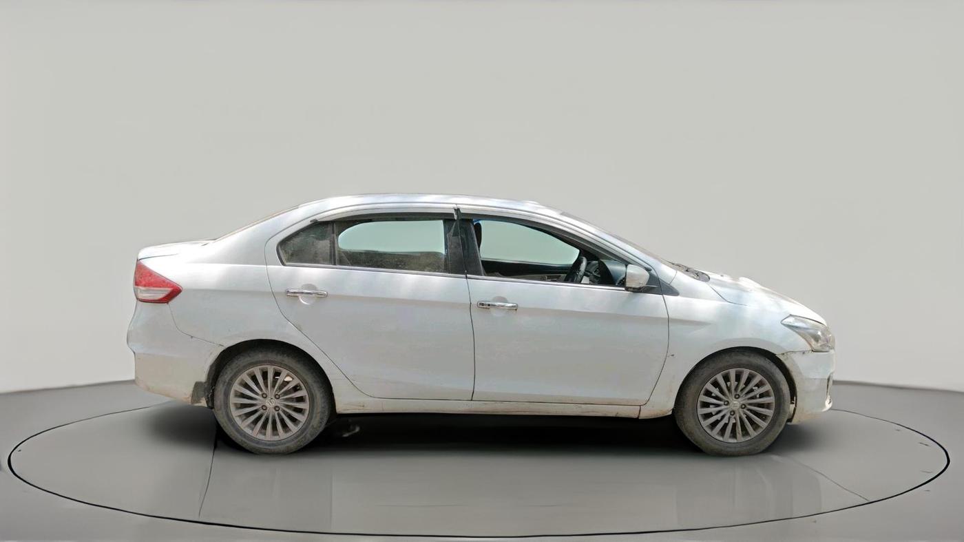 2017 Maruti Ciaz ZDI+ SHVS, Diesel, Manual, 1,61,811 km, exterior