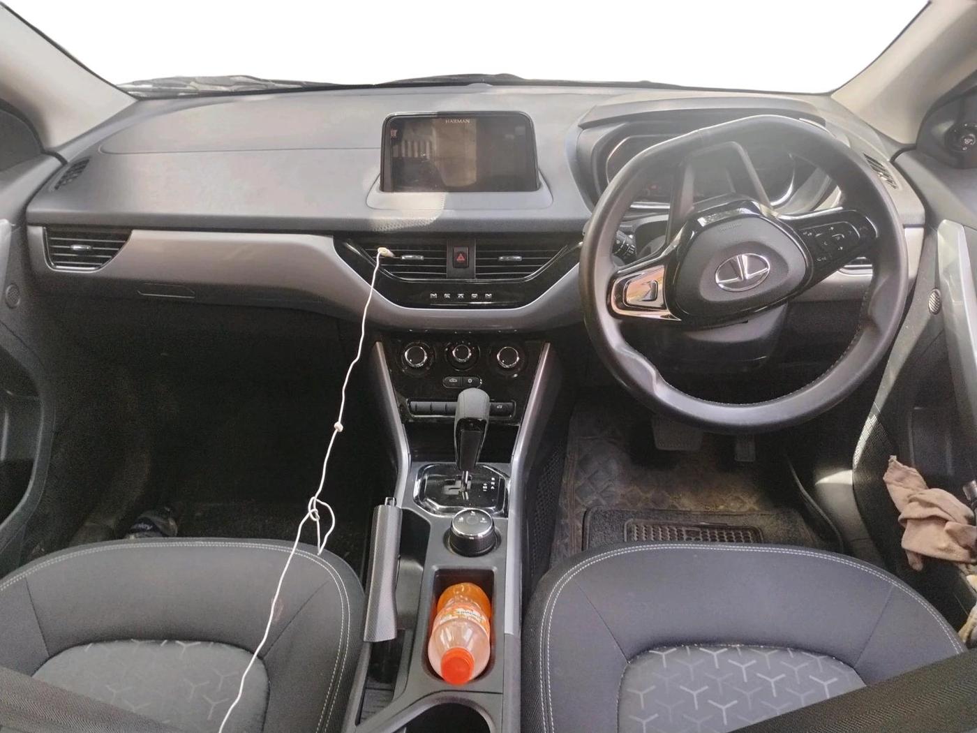 2023 Tata NEXON XMA PLUS SUNROOF PETROL, Petrol, Automatic, 14,281 km, interior