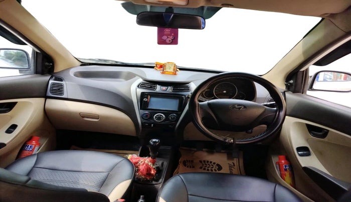 2016 Hyundai Eon MAGNA +, CNG, Manual, 1,23,640 km, interior