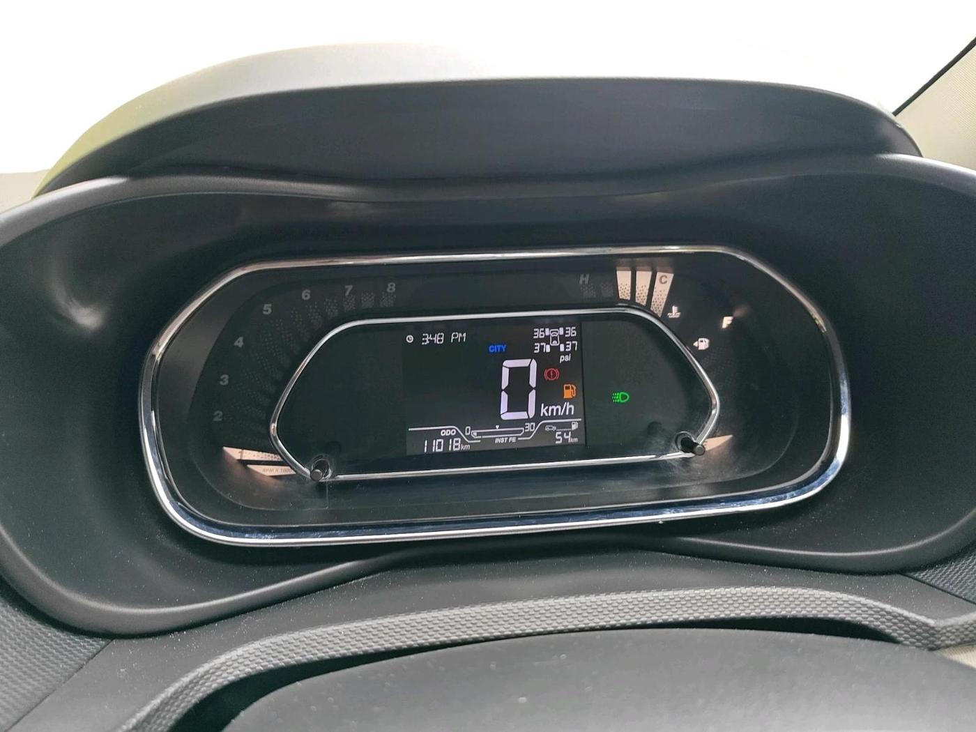 2023 Tata NEXON XZ PLUS PETROL SUNROOF, Petrol, Manual, 11,018 km, interior