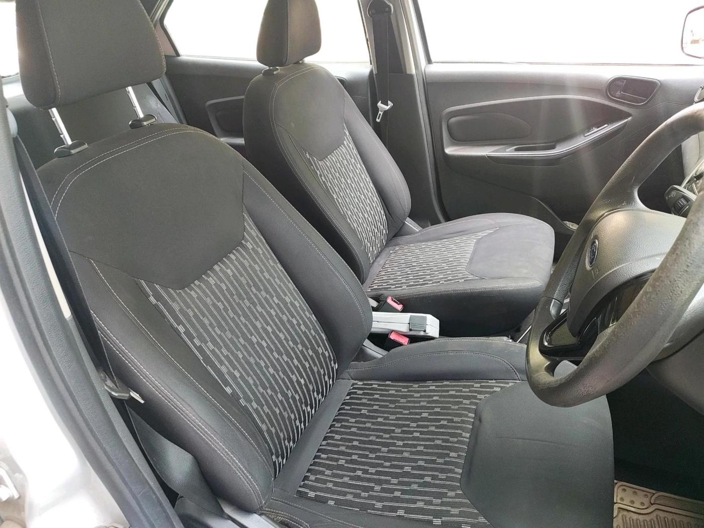 2020 Ford New Figo TITANIUM 1.2 PETROL MT, Petrol, Manual, 73,997 km, interior