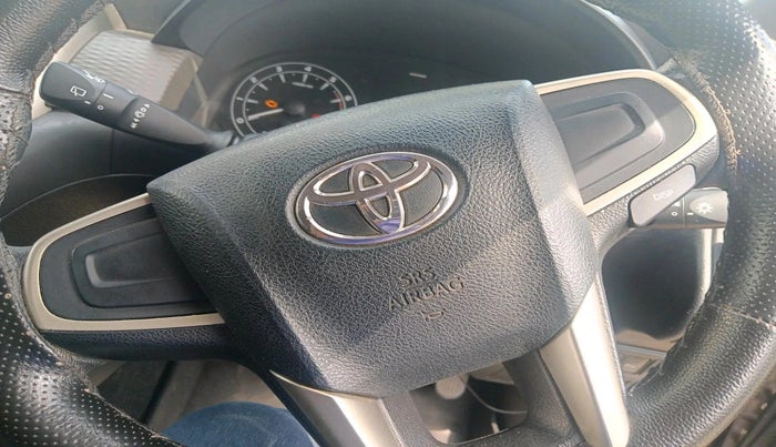 2018 Toyota Innova Crysta 2.7 GX 8 STR, Petrol, Manual, 66,035 km, interior