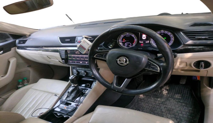 2017 Skoda Superb L&K 2.0 TDI AT, Diesel, Automatic, 1,15,440 km, interior