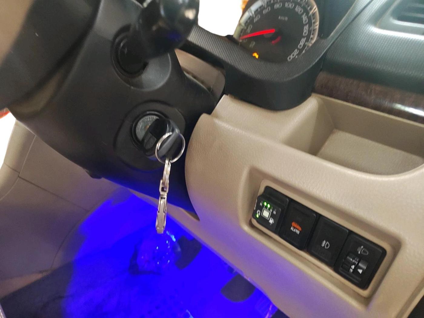 2015 Maruti Swift Dzire VXI, Petrol, Manual, 1,02,369 km, interior