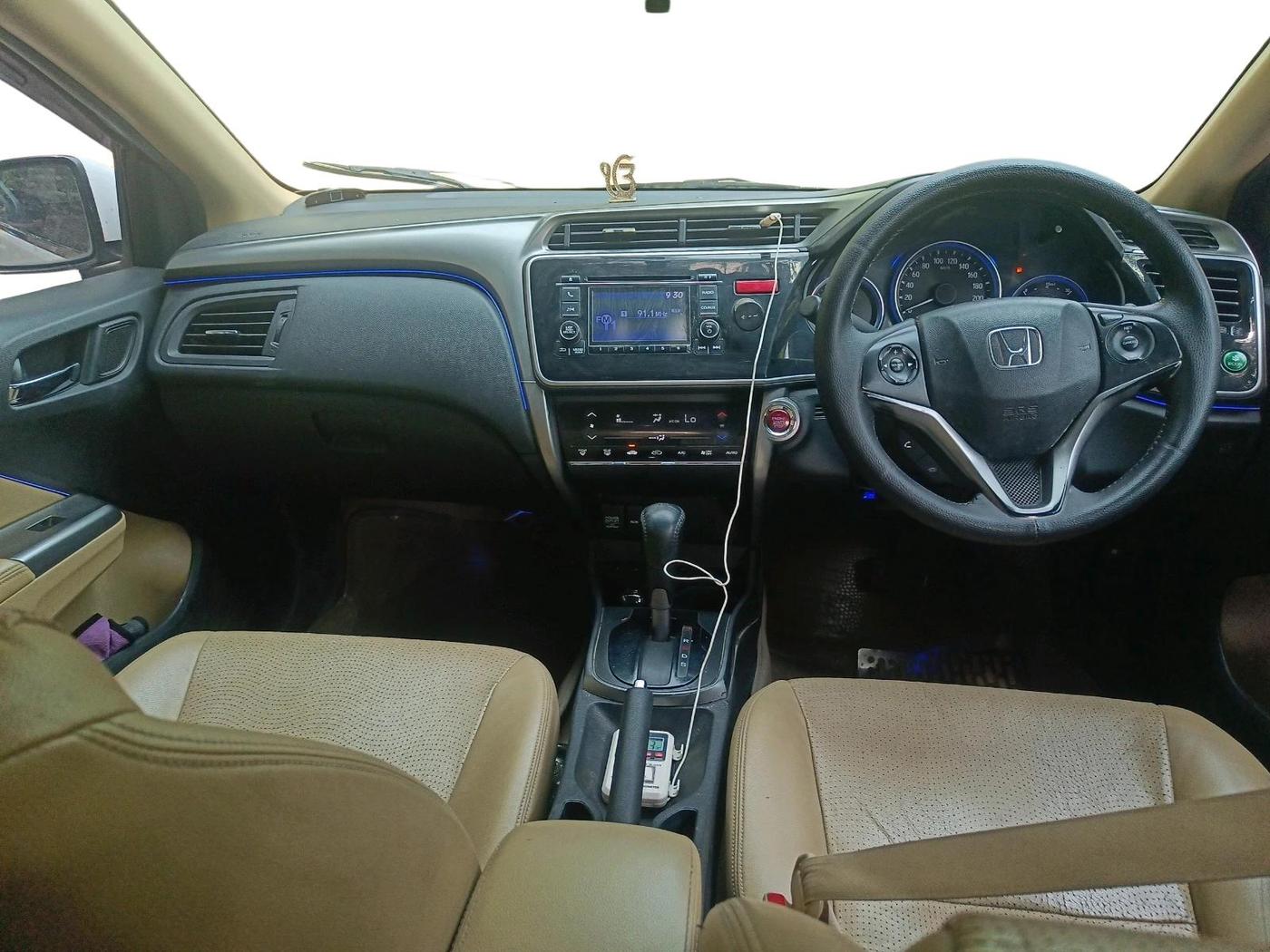 2016 Honda City 1.5L I-VTEC VX CVT, Petrol, Automatic, 75,132 km, interior