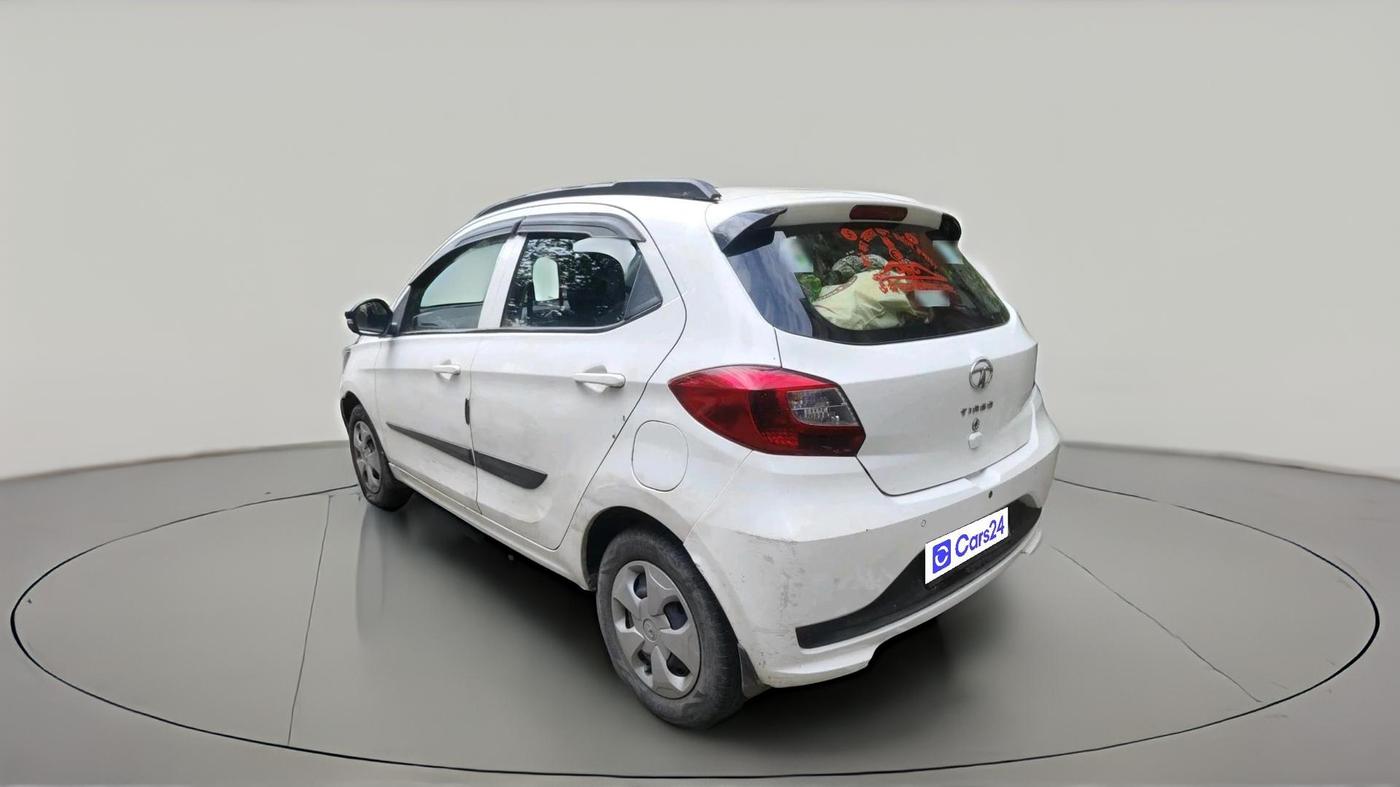 2022 Tata Tiago XT (O) PETROL, Petrol, Manual, 55,529 km, exterior