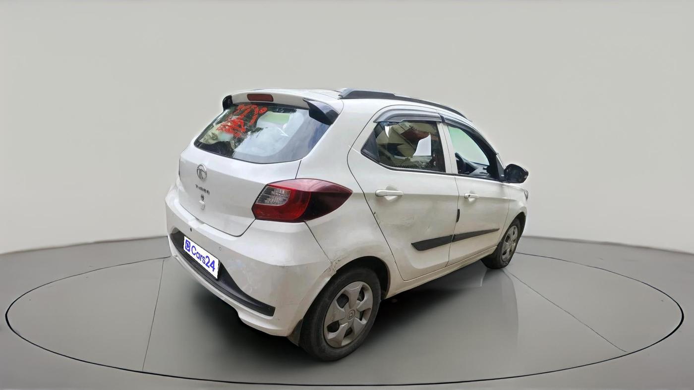2022 Tata Tiago XT (O) PETROL, Petrol, Manual, 55,529 km, exterior