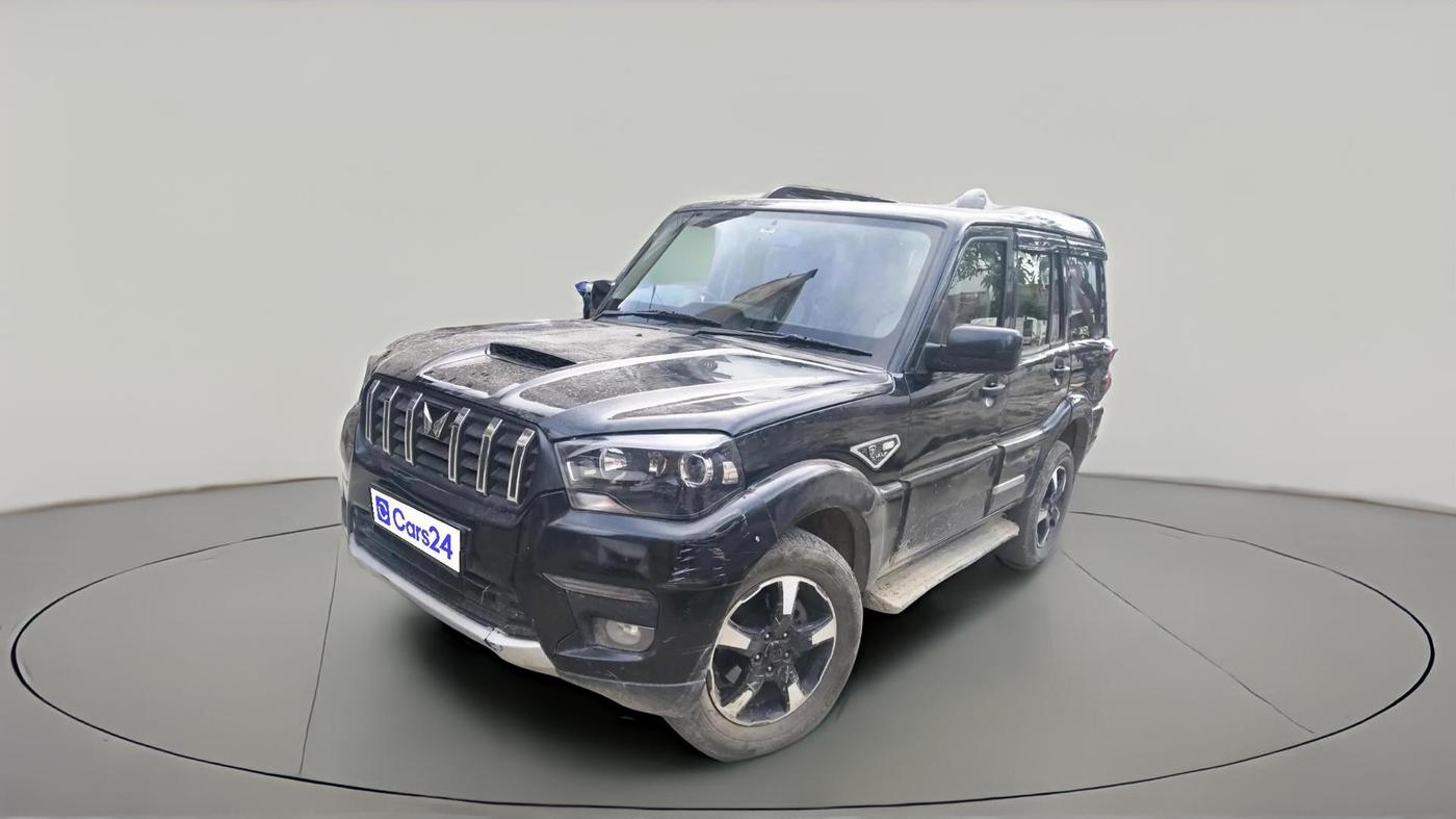 2024 Mahindra SCORPIO CLASSIC S 7STR, Diesel, Manual, 56,646 km, exterior