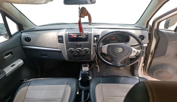 2011 Maruti Wagon R 1.0 LXI CNG, CNG, Manual, 31,134 km, interior