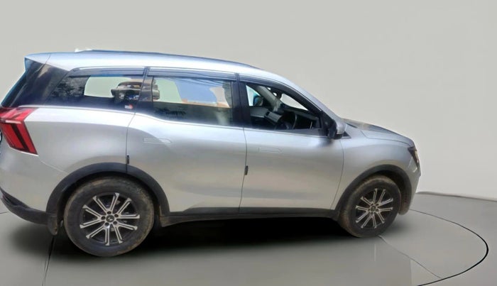 2021 Mahindra XUV700 AX 7 P AT 7 STR, Petrol, Automatic, 51,004 km, exterior