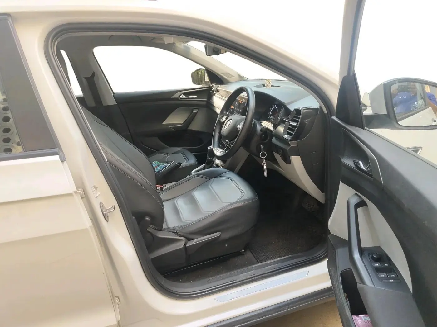 2021 Skoda KUSHAQ AMBITION 1.0L TSI AT, Petrol, Automatic, 53,078 km, interior