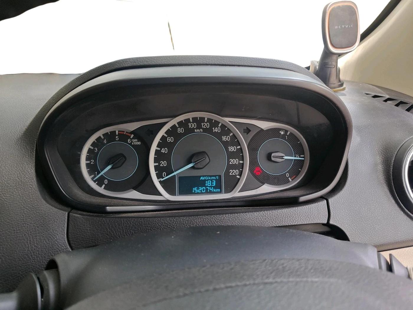 2017 Ford Figo Aspire TITANIUM1.5 DIESEL, Diesel, Manual, 1,52,074 km, interior