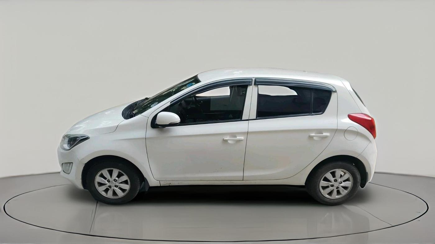 2014 Hyundai i20 SPORTZ 1.2, Petrol, Manual, 78,454 km, exterior