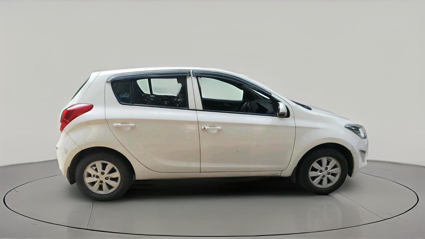 2014 Hyundai i20 SPORTZ 1.2, Petrol, Manual, 78,454 km, exterior