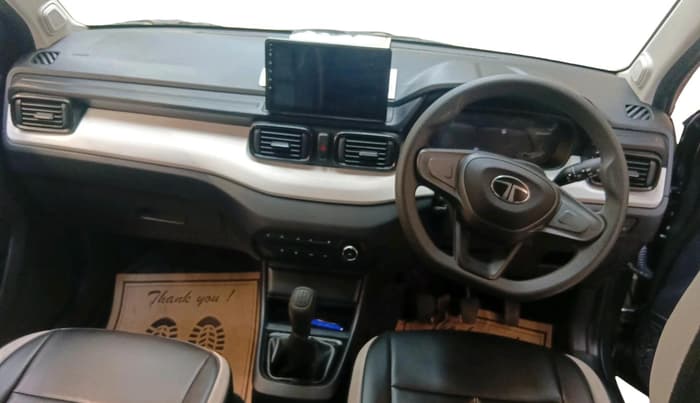2025 Tata PUNCH PURE MT, Petrol, Manual, 1,296 km, interior