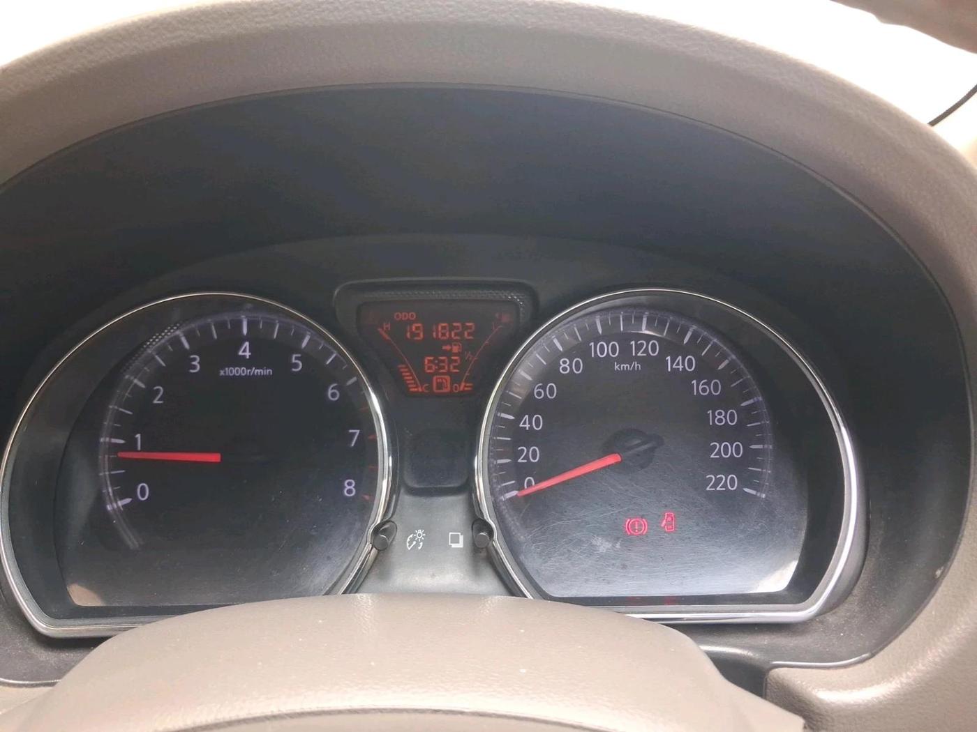 2011 Nissan Sunny XV PETROL, Petrol, Manual, 1,91,822 km, interior