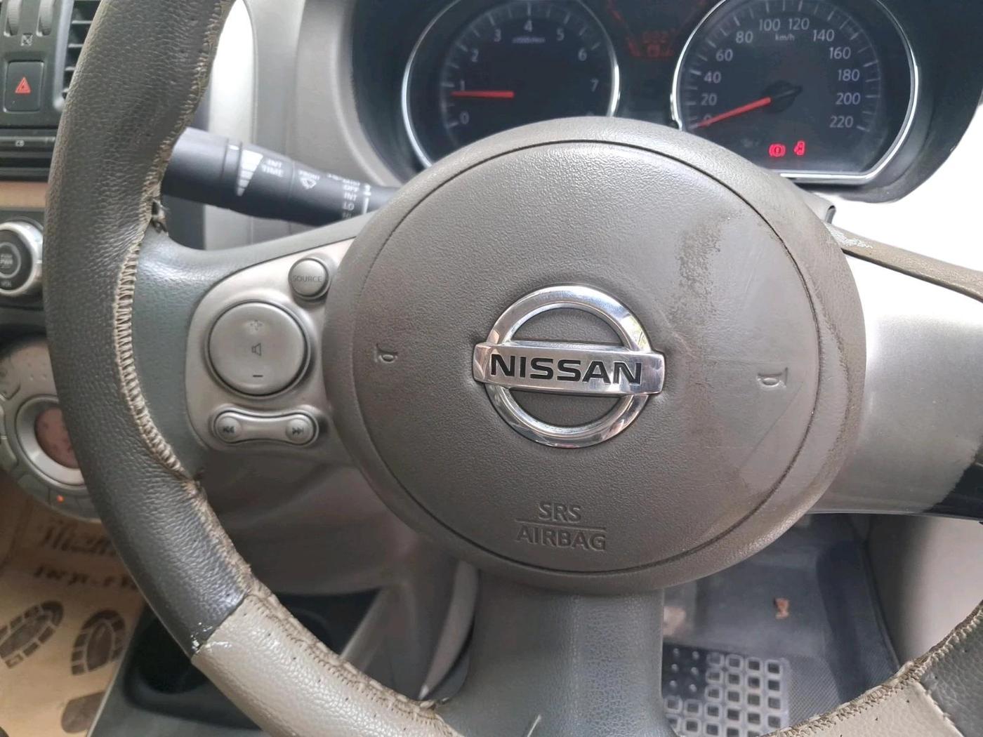 2011 Nissan Sunny XV PETROL, Petrol, Manual, 1,91,822 km, interior