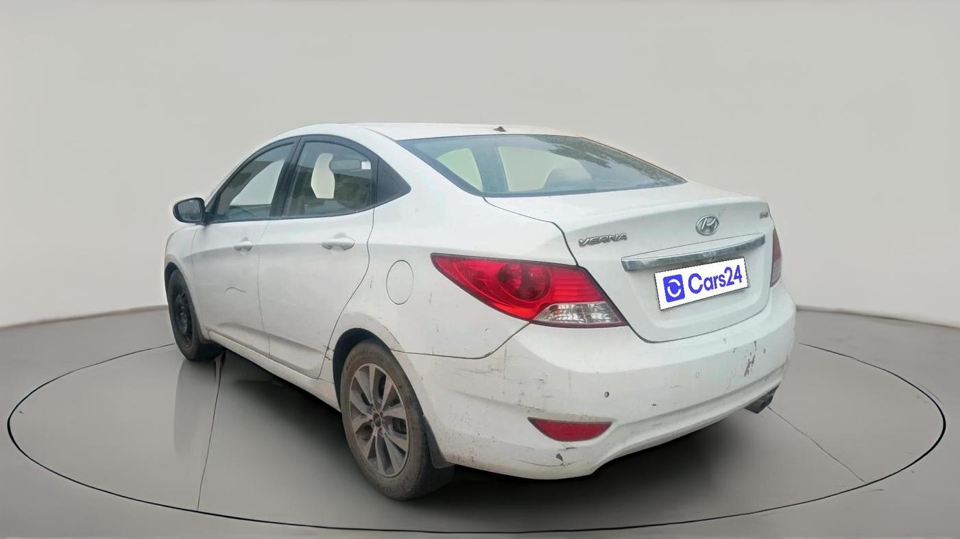 2013 Hyundai Verna FLUIDIC 1.6 VTVT SX, Petrol, Manual, 99,078 km, exterior