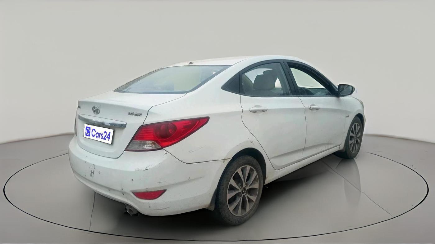 2013 Hyundai Verna FLUIDIC 1.6 VTVT SX, Petrol, Manual, 99,078 km, exterior
