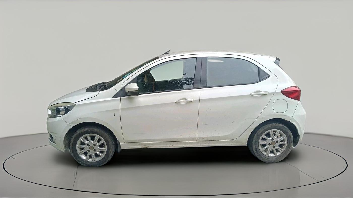 2017 Tata Tiago XZA PETROL, Petrol, Automatic, 88,267 km, exterior