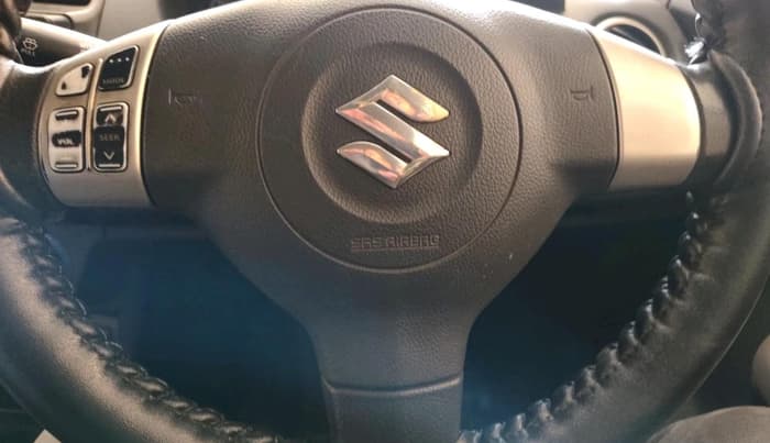2011 Maruti Swift Dzire ZXI, CNG, Manual, 1,34,619 km, interior