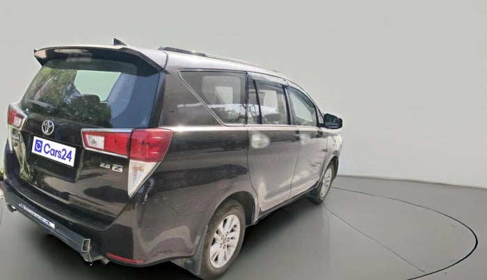 2017 Toyota Innova Crysta 2.8 ZX AT 7 STR, Diesel, Automatic, 1,77,332 km, exterior